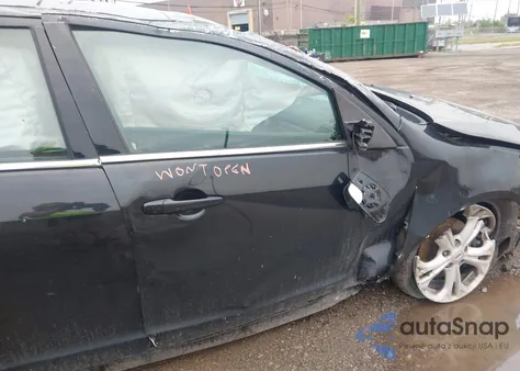 2012 Ford Fusion Se z USA, uszkodzony, nr VIN 3FAHP0HA6CR281971